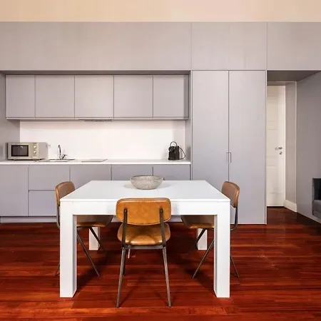 Croce アパートホテル ローマ