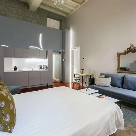 アパートホテル Croce