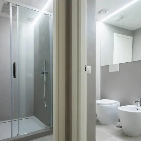 Croce Aparthotel Roma